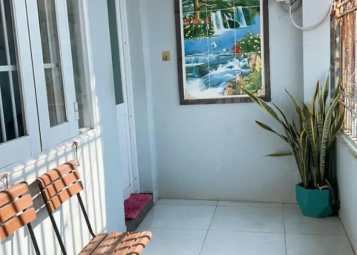 Mấy Kiên *